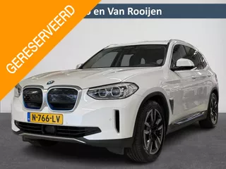 BMW iX3 Executive 80 kWh | 98.6% SOH! | Pano | Leer | AllSeason | Navi | LED ( Vestiging - Nieuwegein )