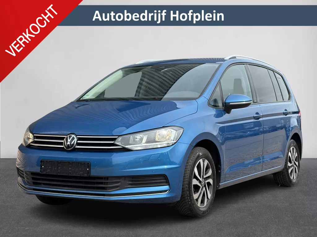 Volkswagen Touran 1.5 TSI Active 7 Persoons | Climate Control | Virtual Cockpit | Cruise Control | Navigatie | Apple Carplay/Android Auto | Stoelverwarming | Dodehoek detectie | ( Vestiging - Vianen Tel: 0347-371248 )
